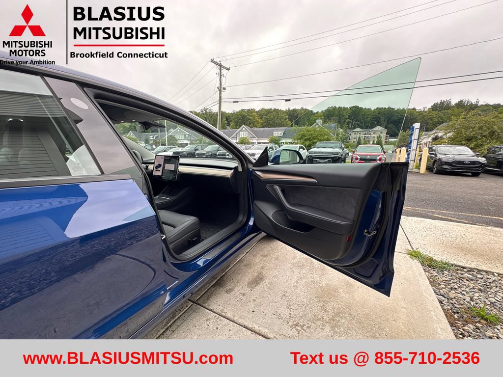 Used 2022 Tesla Model 3 Long Range AWD/4WD image 48