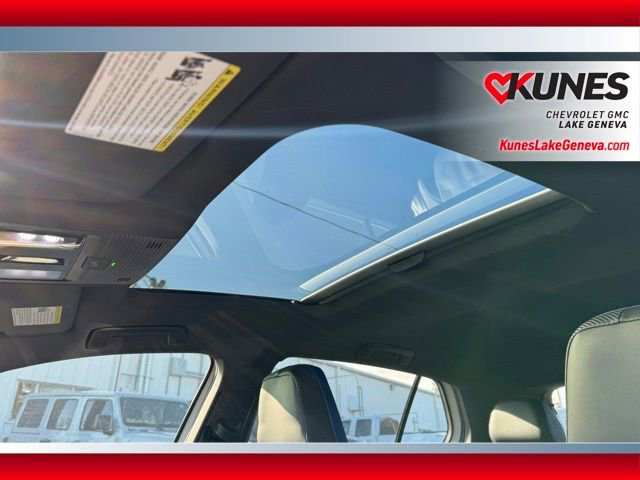 Used 2024 Volkswagen Golf R image 42