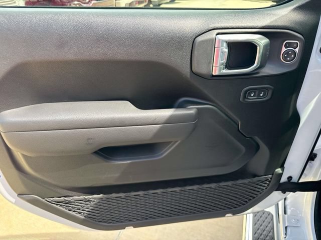 New 2026 Jeep Gladiator Sport AWD/4WD image 21
