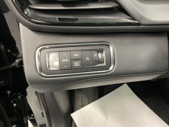 New 2026 Buick Enclave Avenir w/ Super Cruise Package AWD/4WD image 15