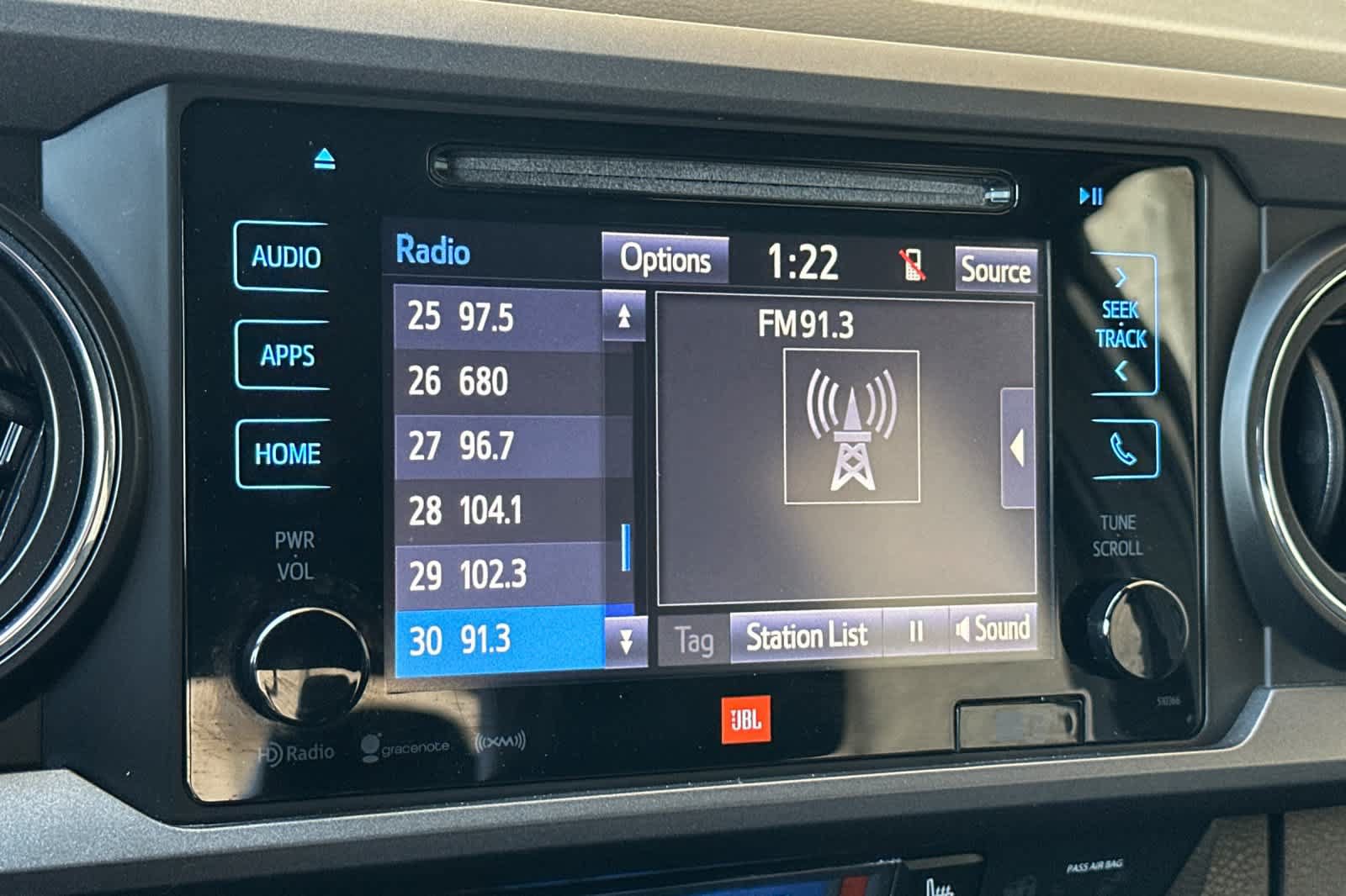 Used 2019 Toyota Tacoma TRD Off-Road AWD/4WD image 16