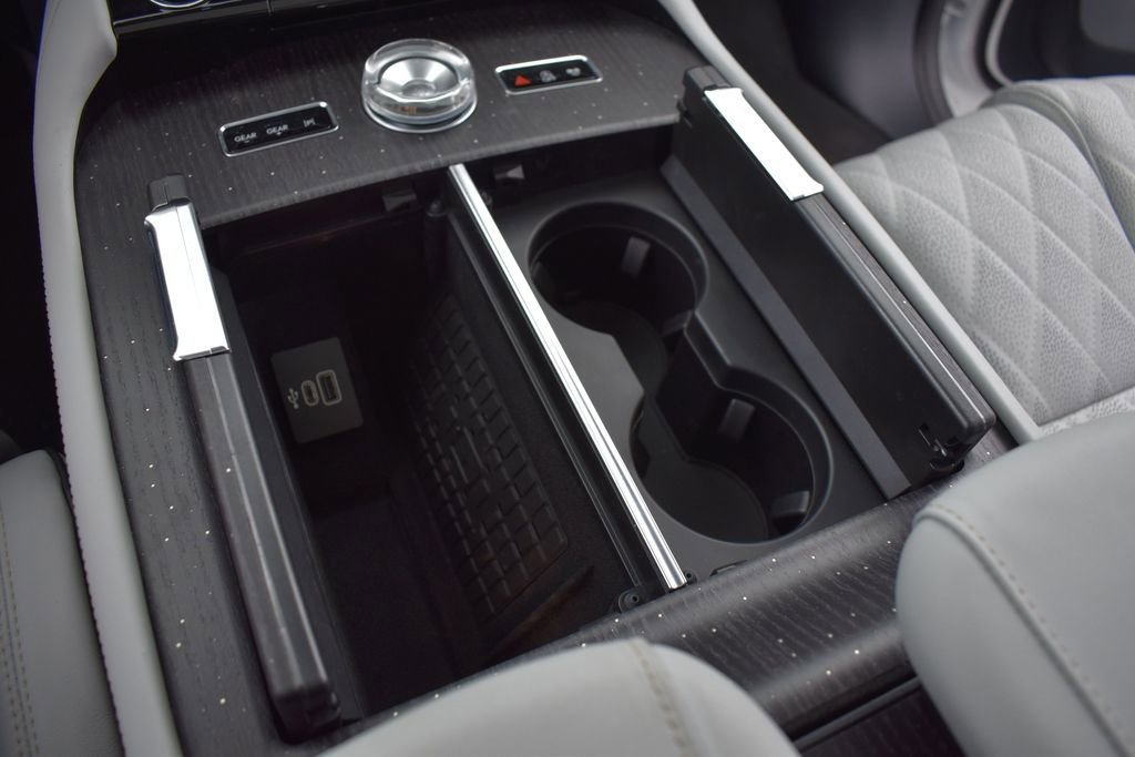New 2026 Lincoln Navigator L Black Label w/ Black Label Special Edition AWD/4WD image 14