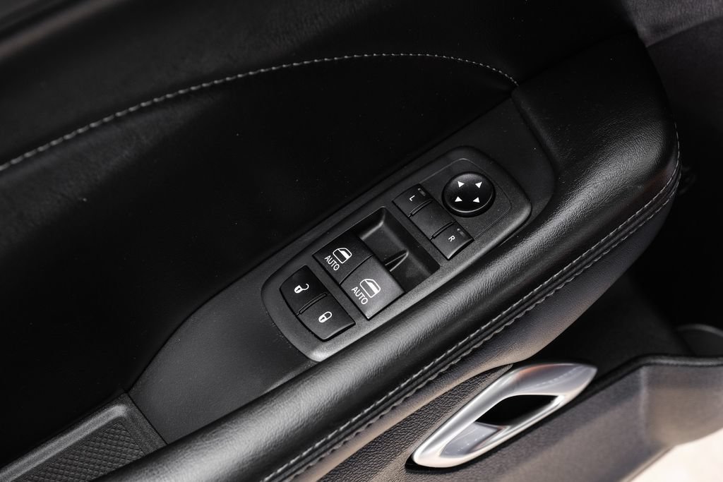 Used 2020 Dodge Challenger R/T Scat Pack RWD image 38