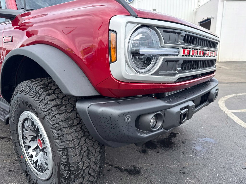 New 2026 Ford Bronco Outer Banks w/ Sasquatch Package AWD/4WD image 44
