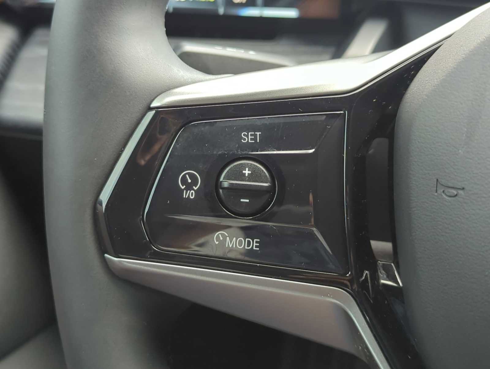 Used 2024 BMW i5 eDrive40i w/ Premium Package image 24