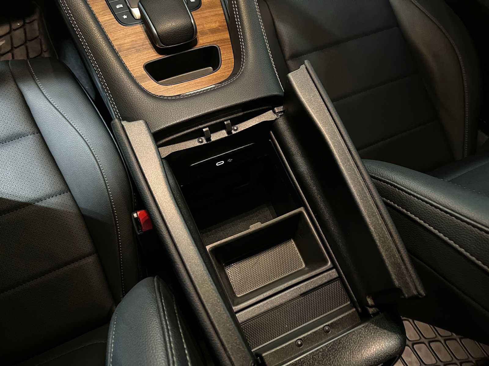 Certified 2024 Mercedes-Benz GLE 350 4MATIC image 32