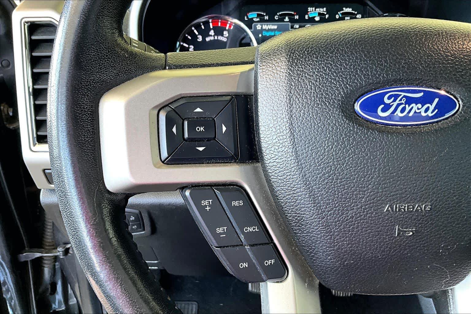 Used 2018 Ford F250 Lariat w/ Chrome Package AWD/4WD image 23