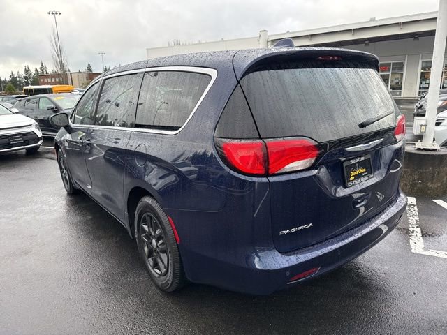 Used 2018 Chrysler Pacifica LX image 8