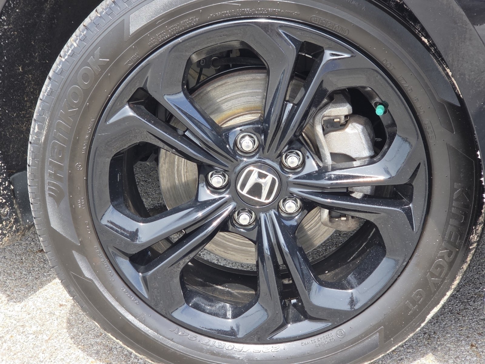 Used 2025 Honda Accord SE image 12