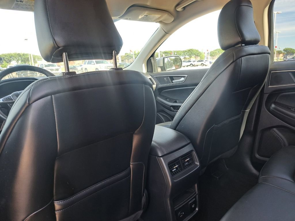 Used 2022 Ford Edge SEL w/ Convenience Package image 22