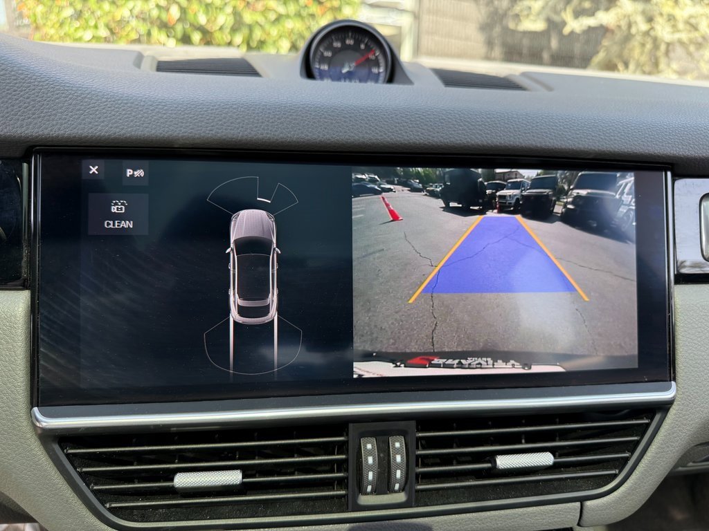 Used 2020 Porsche Cayenne image 51