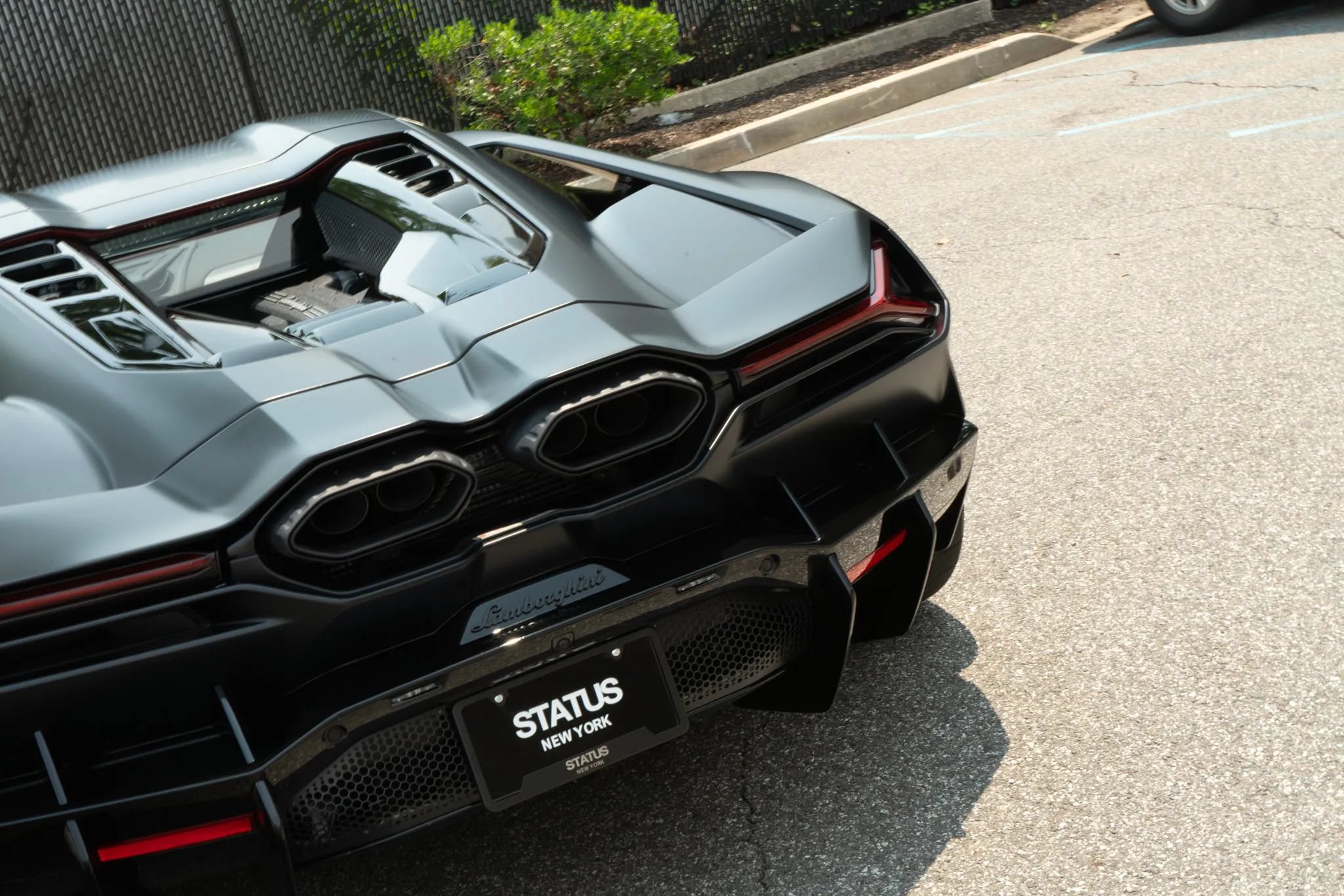 Used 2024 Lamborghini Revuelto AWD/4WD image 13