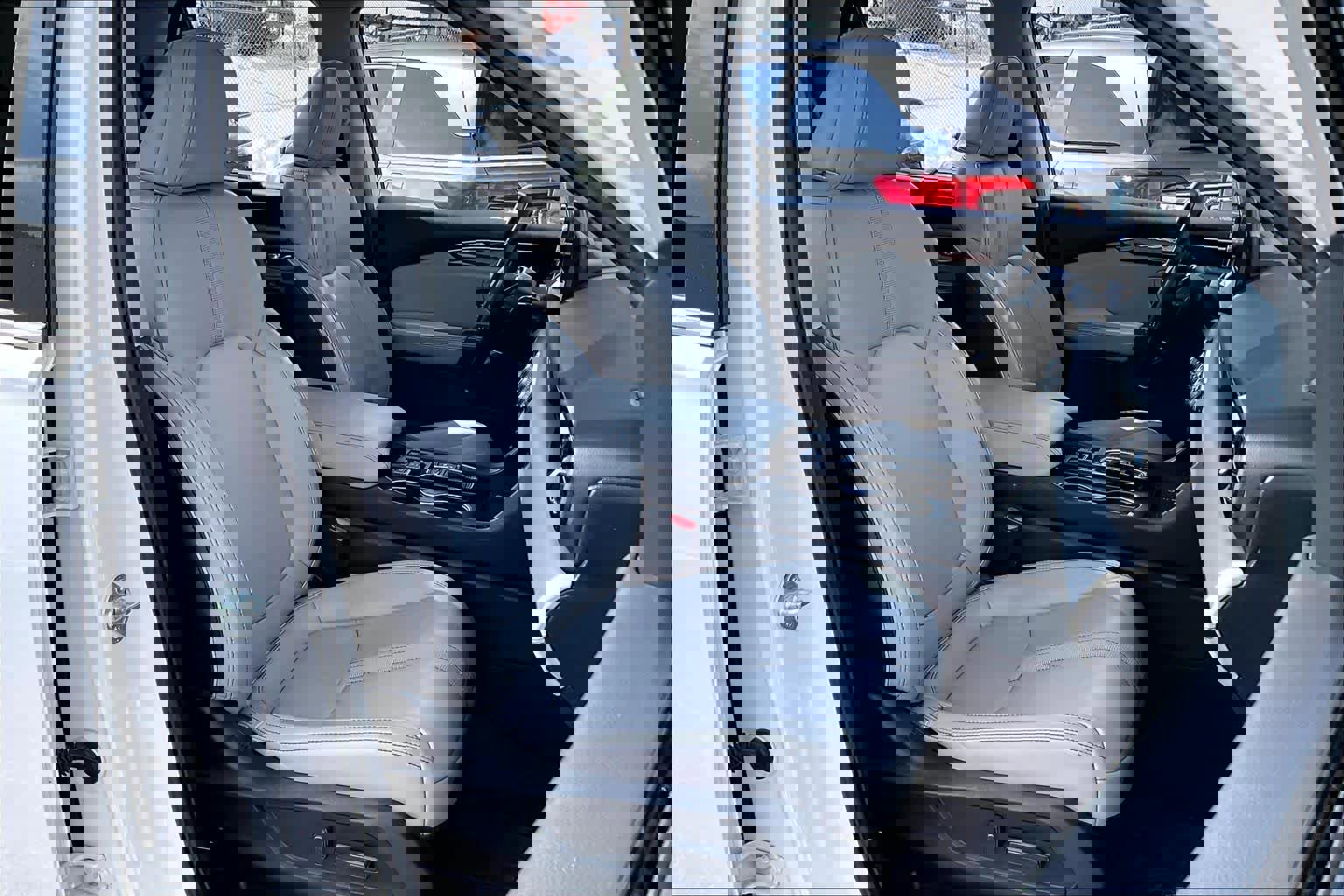 Used 2023 Honda Pilot Touring image 9