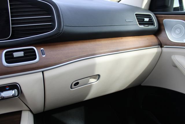 Used 2023 Mercedes-Benz GLS 450 4MATIC image 24