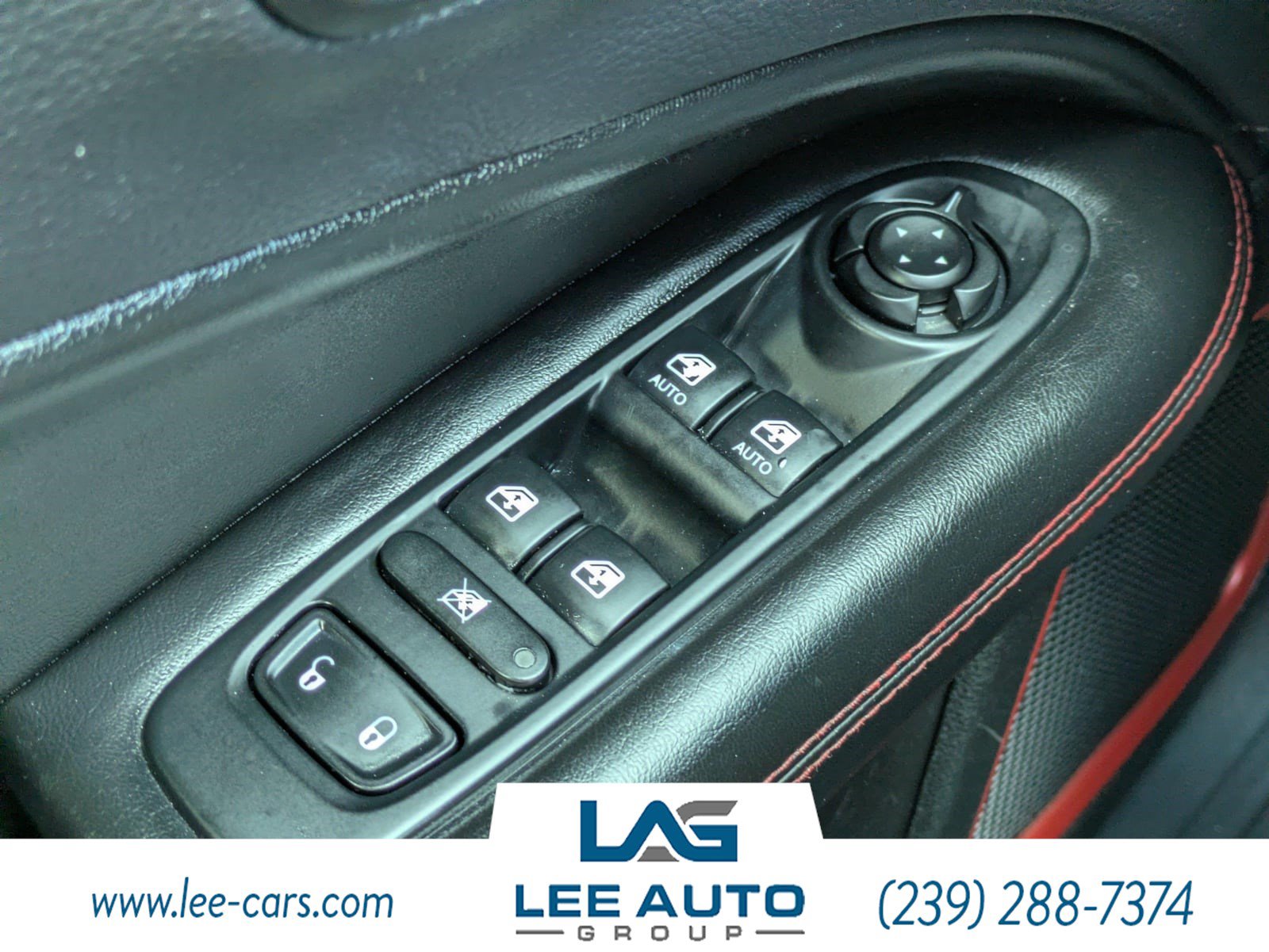Used 2017 Jeep Compass Trailhawk w/ Leather Interior Group AWD/4WD image 19