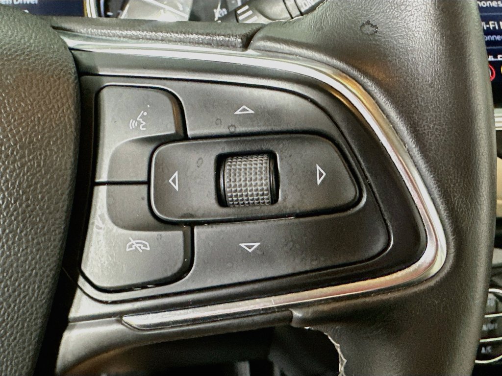 Used 2020 Buick Encore GX Select w/ Sport Touring Package FWD image 25