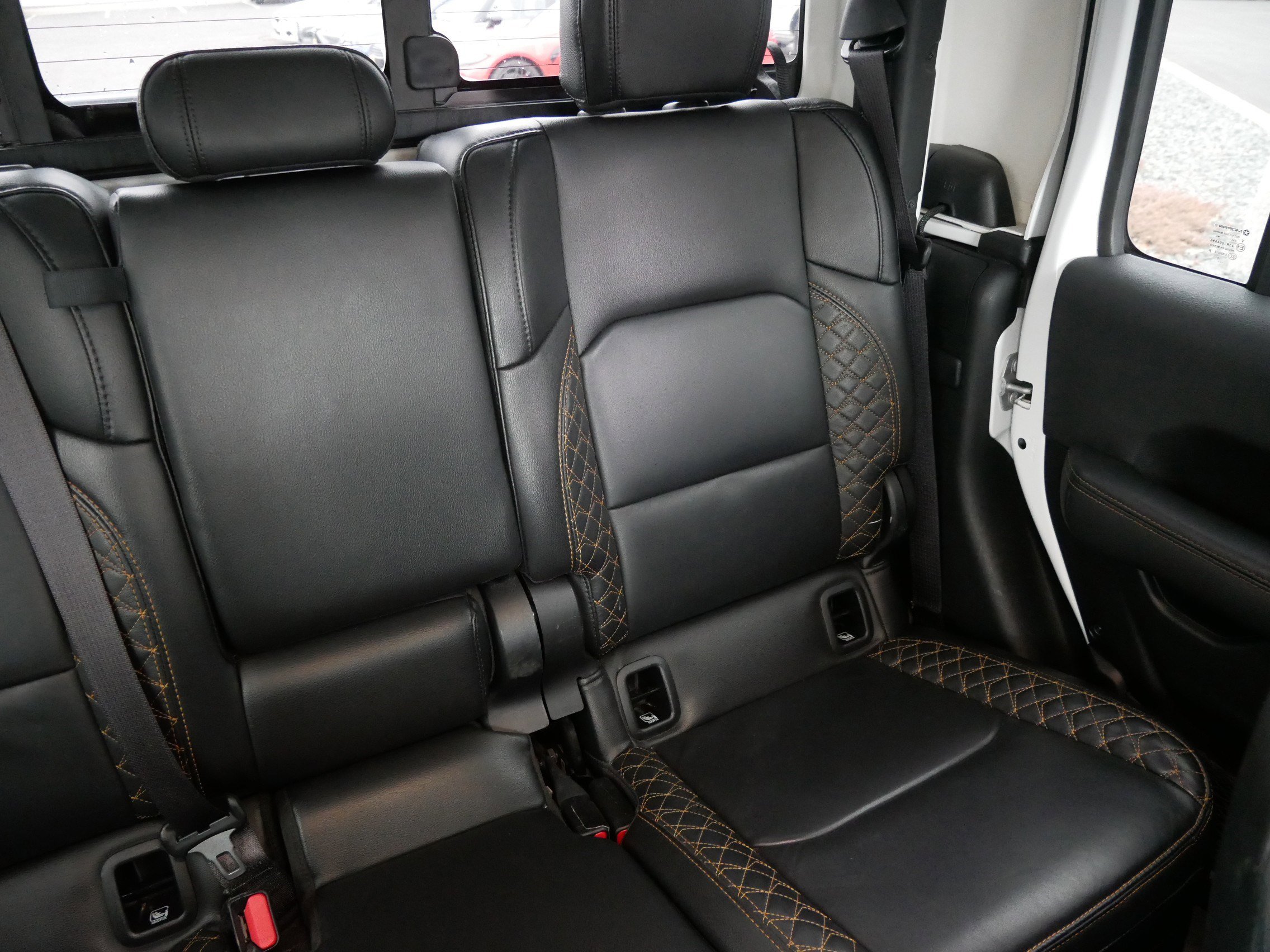 Used 2023 Jeep Gladiator Overland image 14