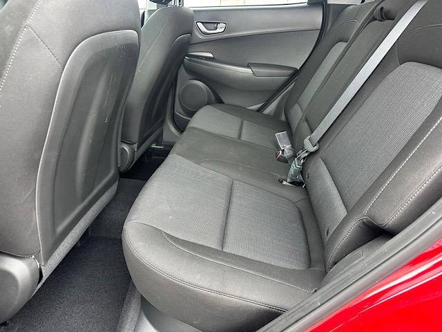 Used 2023 Hyundai Kona SEL image 18