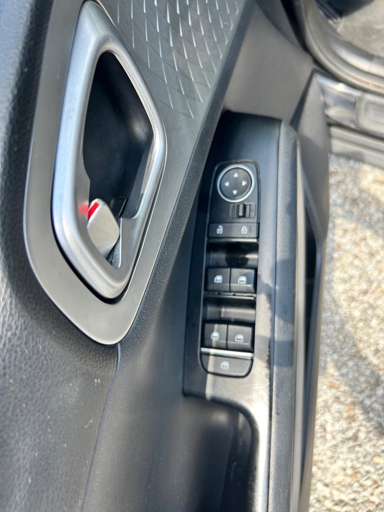 Used 2020 Kia Soul LX image 6