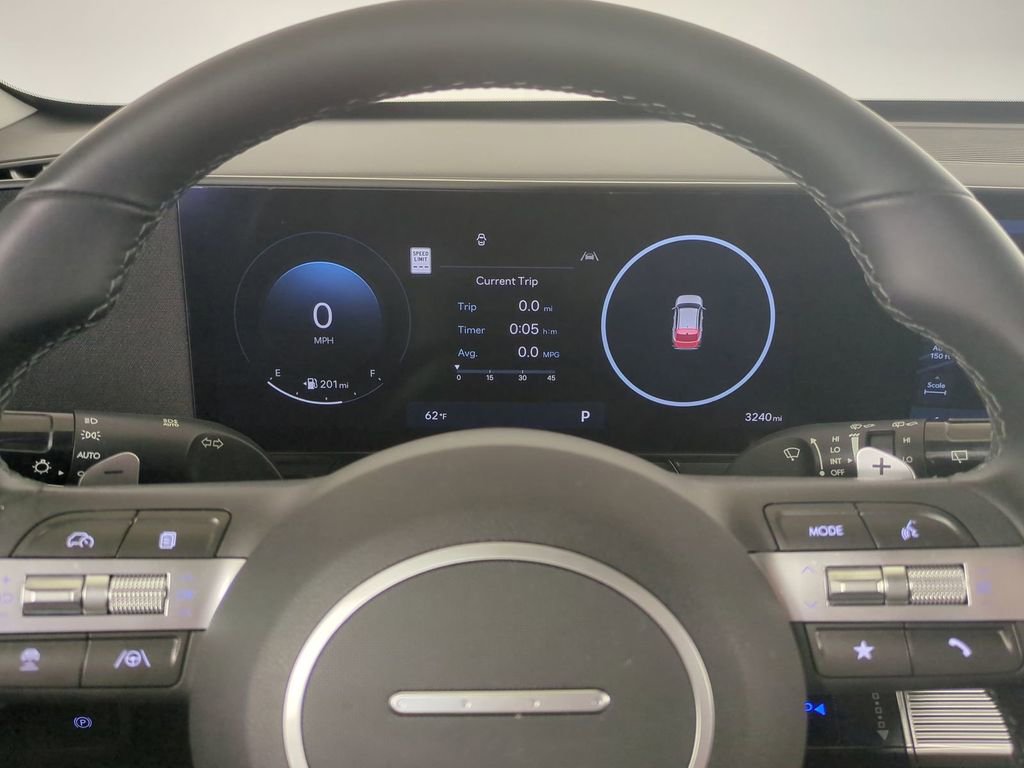 Certified 2025 Hyundai Kona SEL image 33