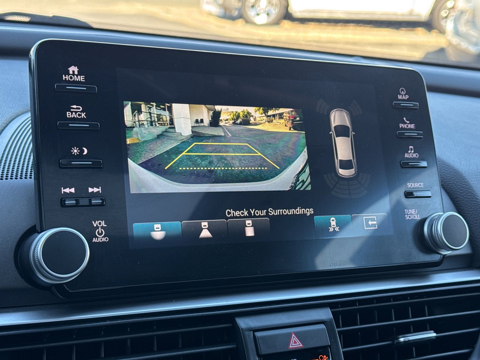Used 2019 Honda Accord Touring image 19