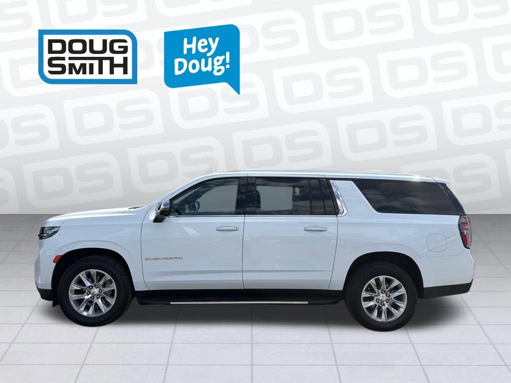 Used 2023 Chevrolet Suburban Premier AWD/4WD image 3