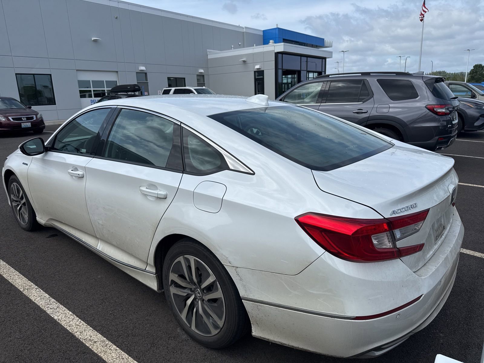 Used 2021 Honda Accord EX-L image 3
