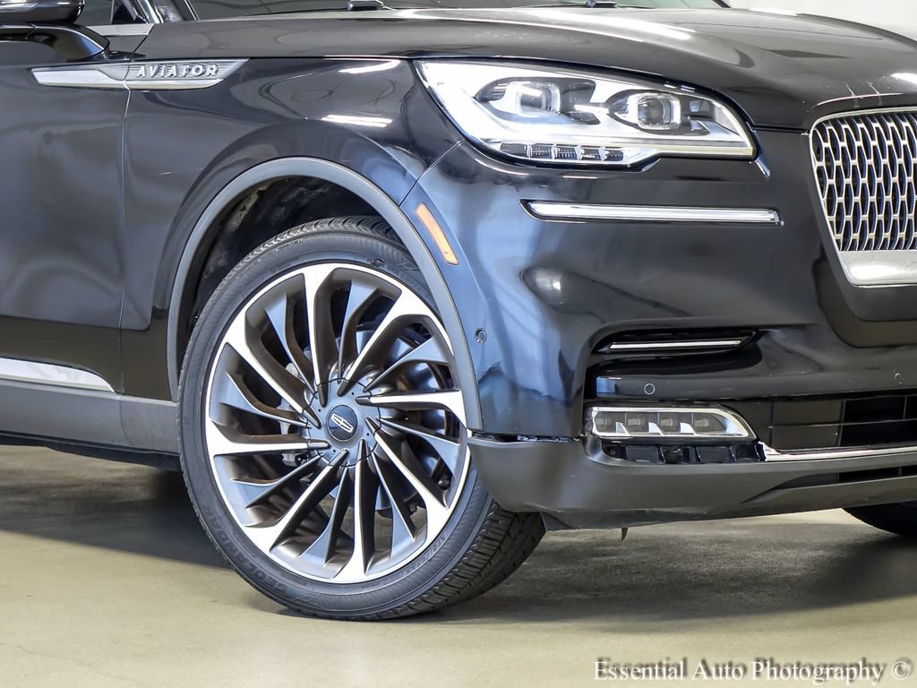 Used 2021 Lincoln Aviator Reserve w/ Equipment Group 202A AWD/4WD image 4