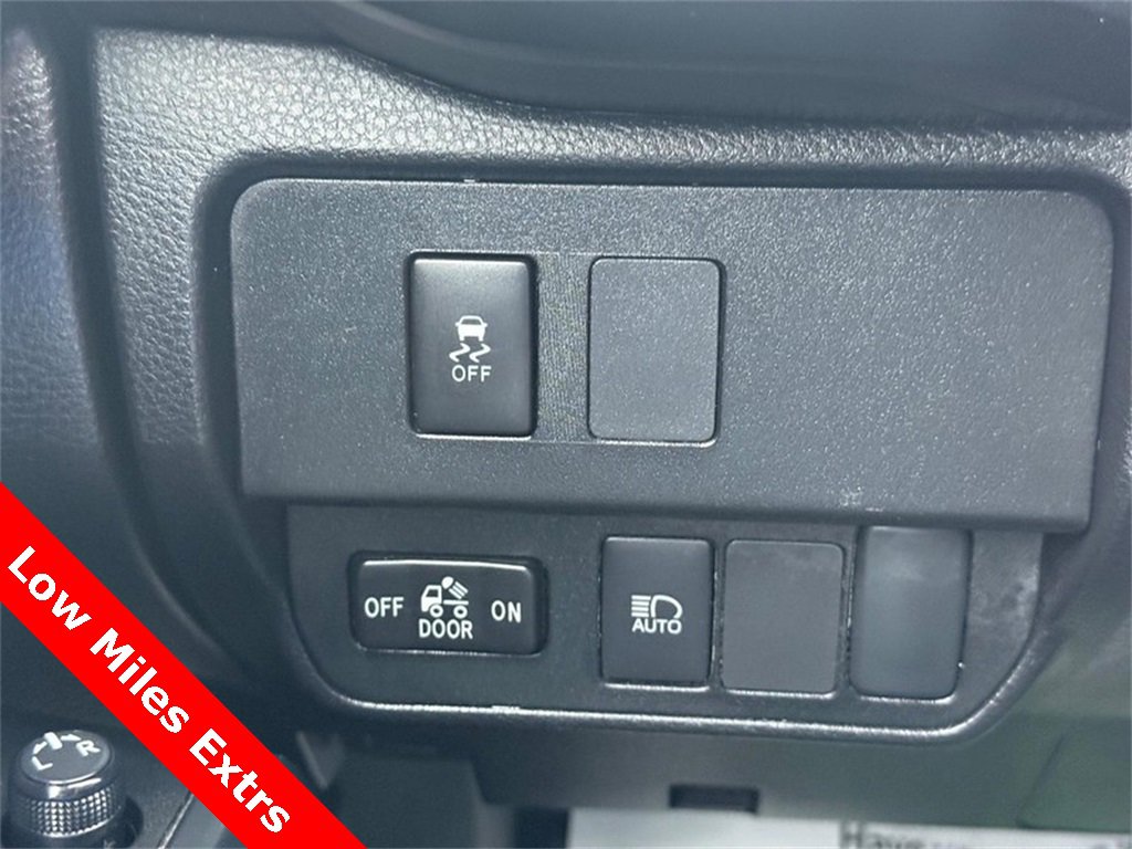 Used 2023 Toyota Tacoma SR image 29