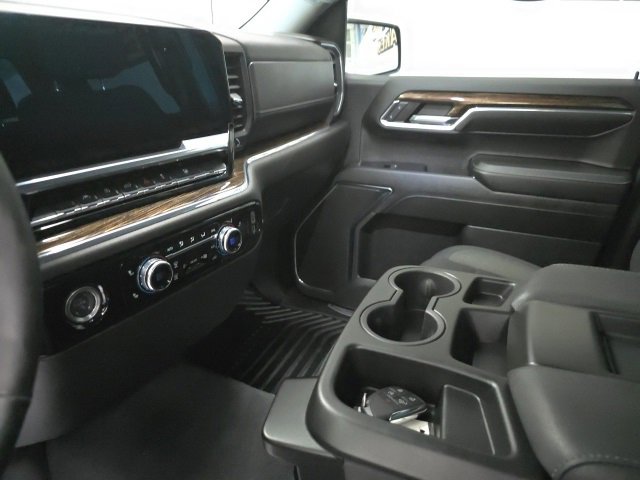 Used 2024 GMC Sierra 1500 Elevation image 20