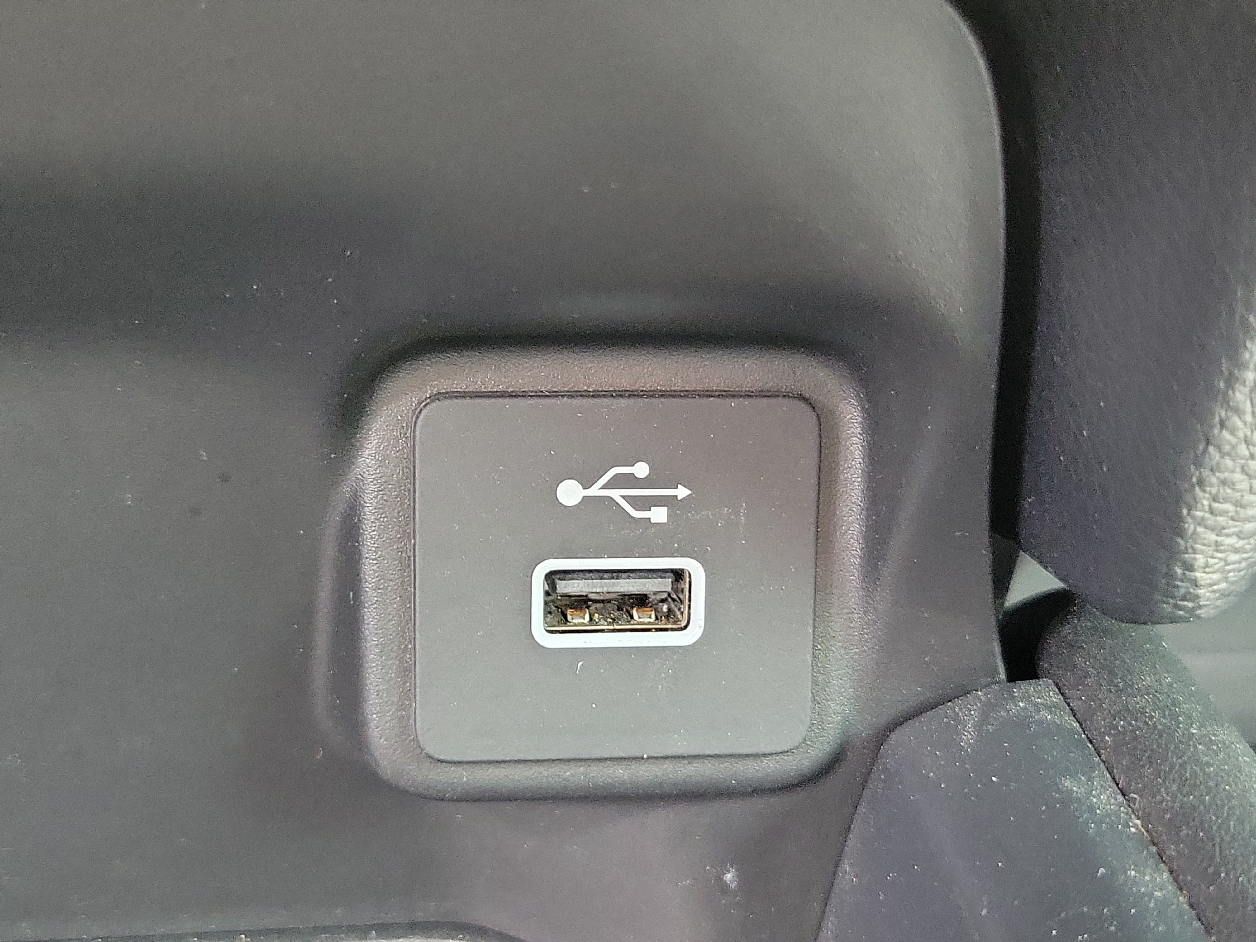 Certified 2024 Honda HR-V Sport image 30