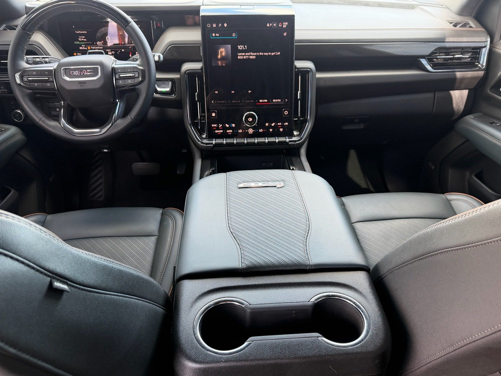 Used 2026 GMC Yukon AT4 w/ AT4 Premium Plus Package AWD/4WD image 19