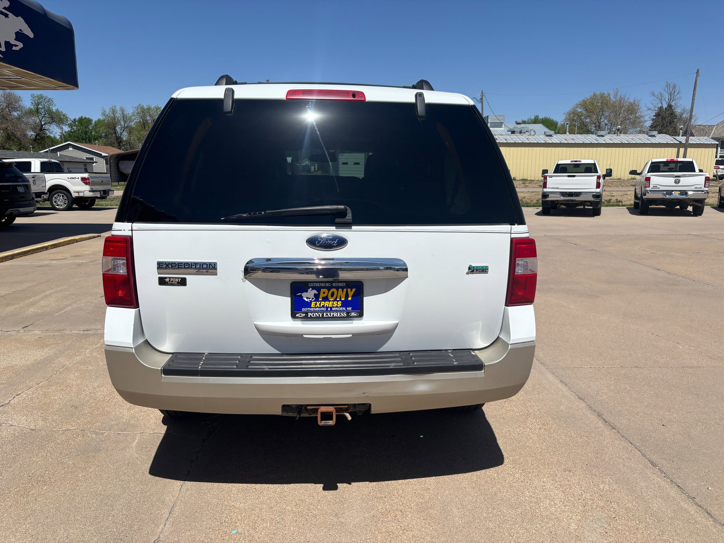 Used 2009 Ford Expedition Eddie Bauer AWD/4WD image 4