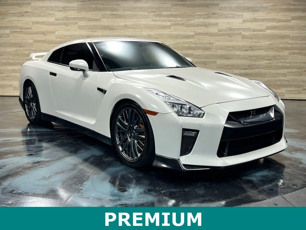 Used 2017 Nissan GT-R Premium 360° Tour