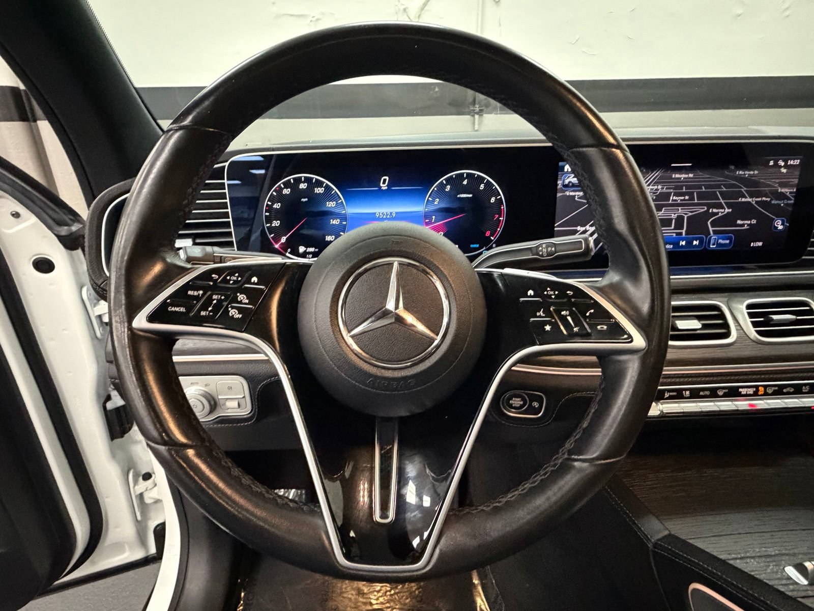 Used 2024 Mercedes-Benz GLE 350 4MATIC image 28