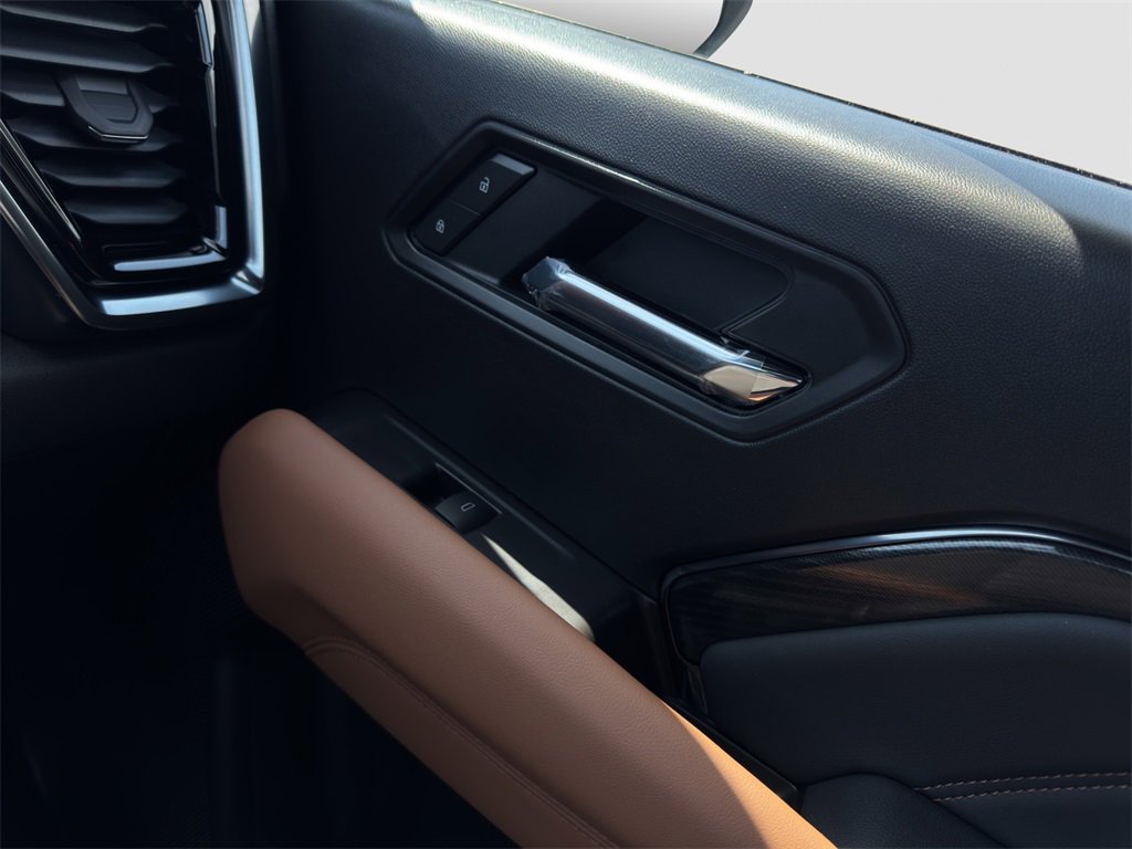 New 2026 GMC Canyon AT4 image 17