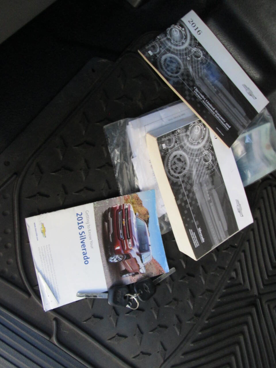 Used 2016 Chevrolet Silverado 1500 W/T w/ Trailering Package image 30