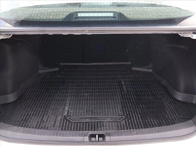 Used 2024 Toyota Corolla SE FWD image 6