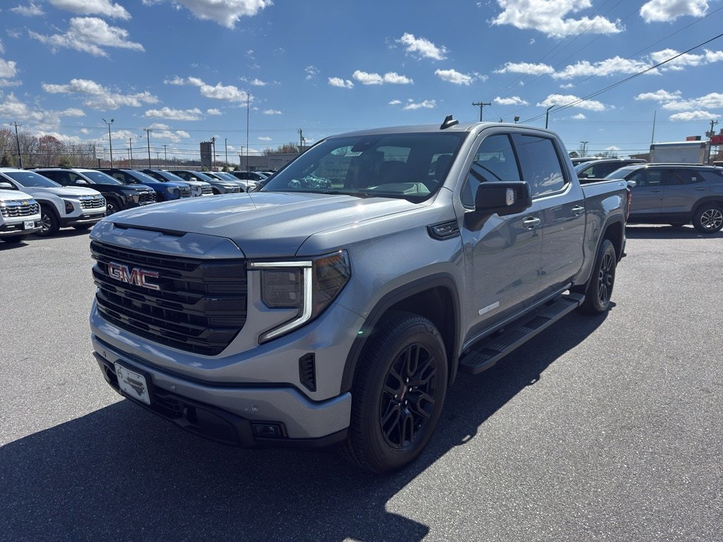 New 2026 GMC Sierra 1500 Elevation w/ Elevation Premium Package AWD/4WD image 2