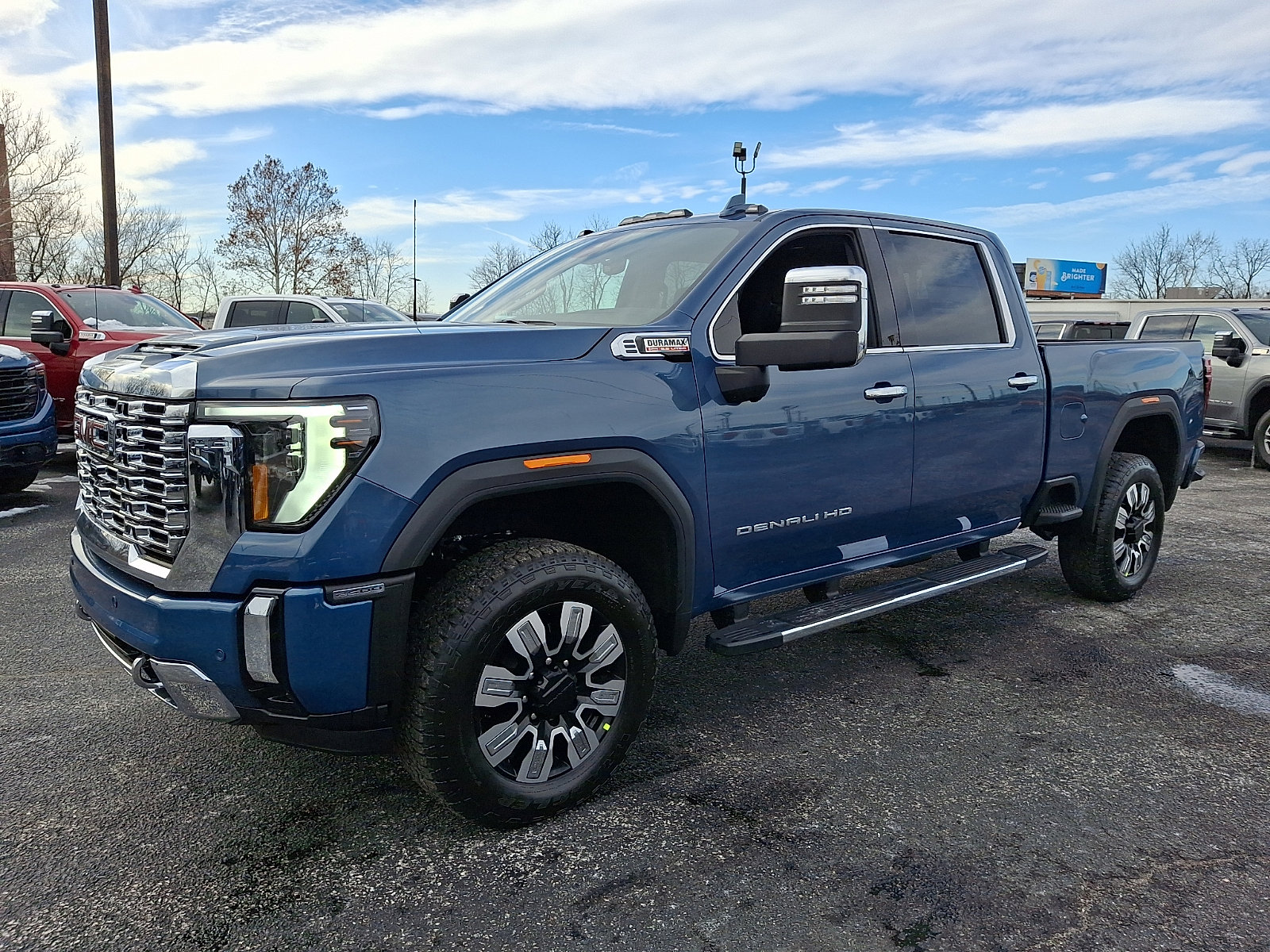 New 2026 GMC Sierra 2500 Denali w/ Denali Reserve Package image 4