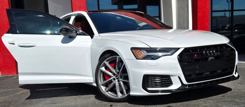 Used 2021 Audi S6 Prestige w/ Prestige Package image 16