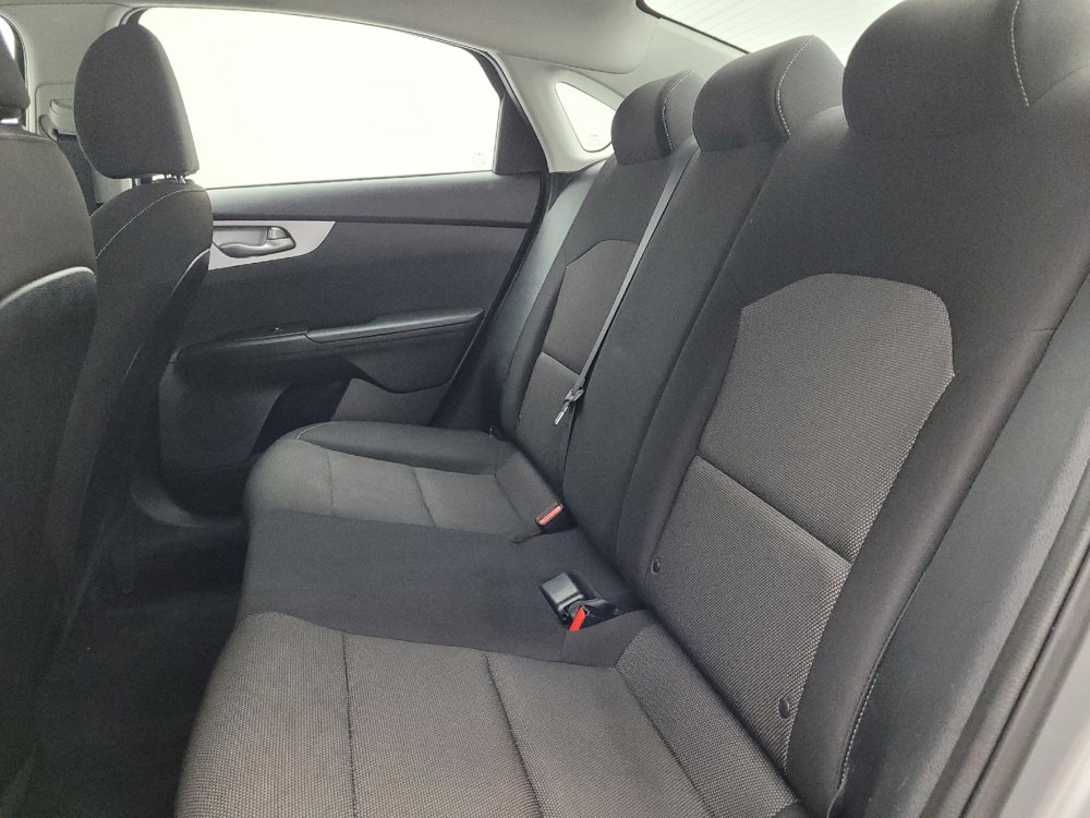 Used 2022 Kia Forte LXS w/ LXS Technology Package image 18