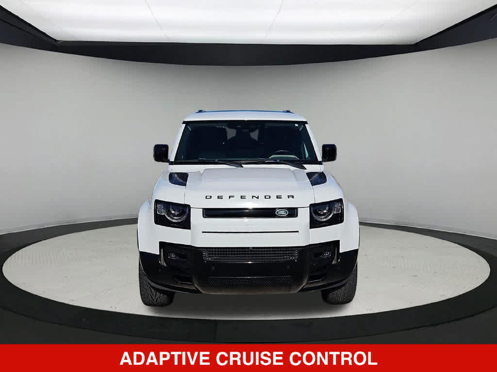 Used 2024 Land Rover Defender 130 X-Dynamic SE AWD/4WD image 10