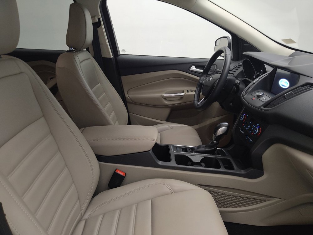 Used 2019 Ford Escape SEL AWD/4WD image 21