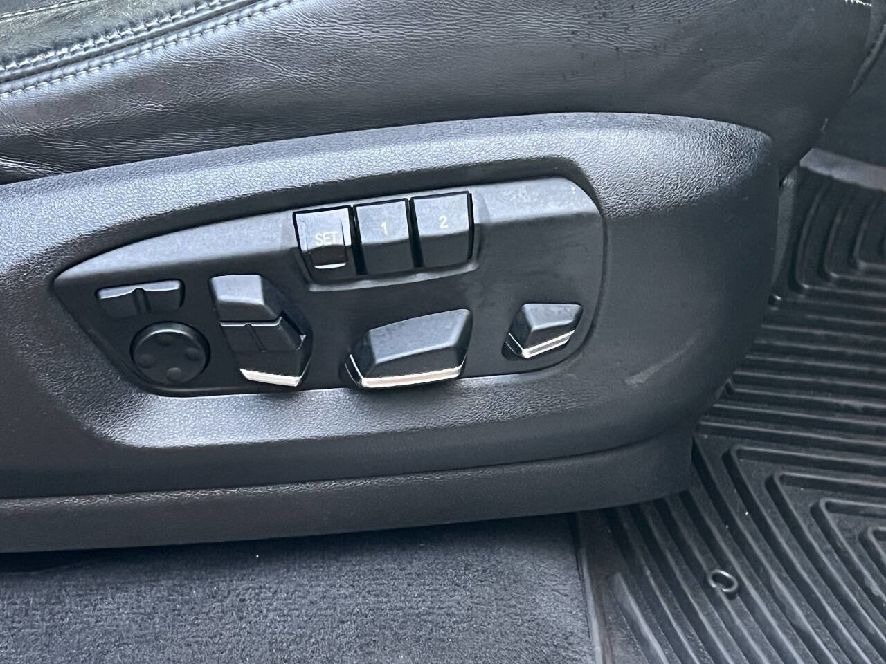 Used 2016 BMW X5 M image 24