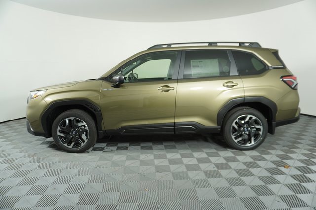 New 2025 Subaru Forester Premium image 4