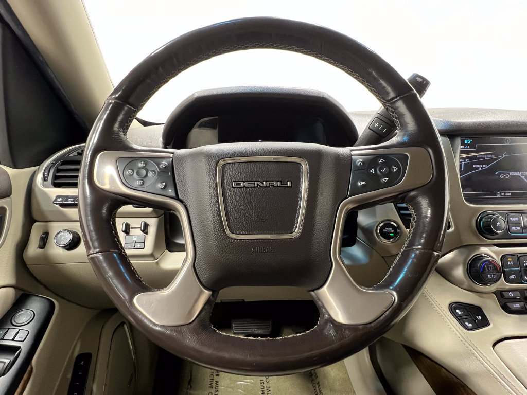 Used 2018 GMC Yukon Denali AWD/4WD image 25