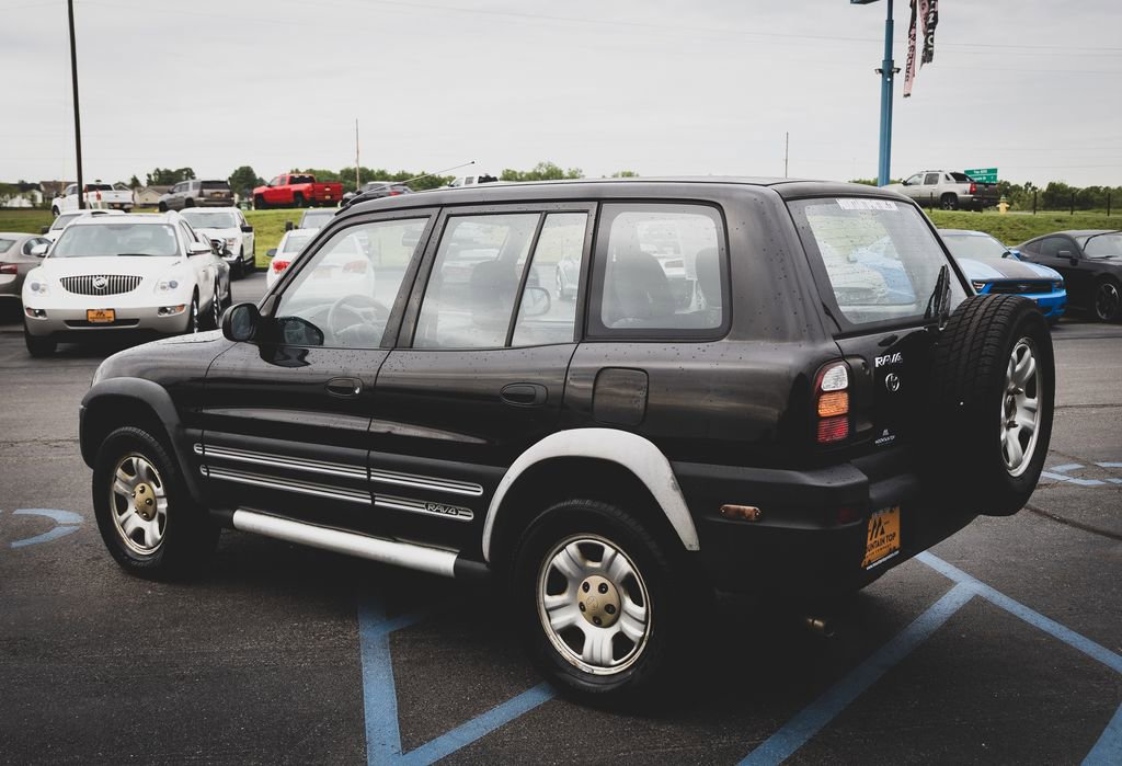 Used 1998 Toyota RAV4 4WD 4-Door image 5