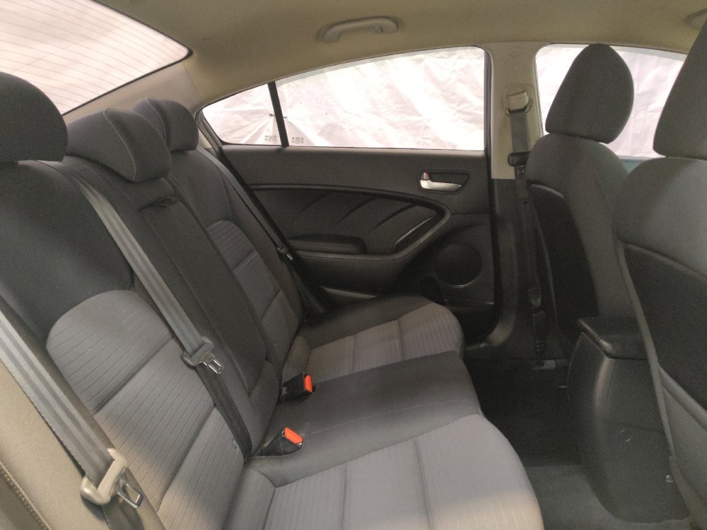 Used 2017 Kia Forte LX w/ LX Popular Package image 19