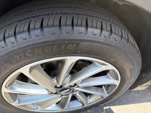 Certified 2024 Lincoln Corsair AWD w/ Equipment Group 101A image 33